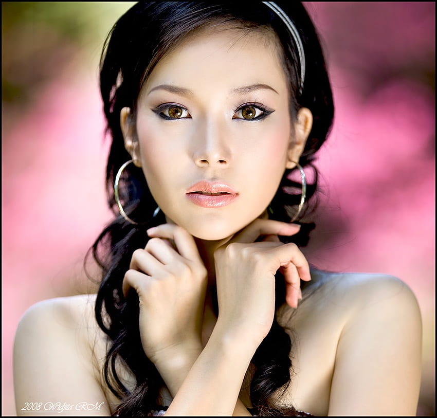 Far East beauty, dark hair, dark eyes, oriental, woman, beauty HD wallpaper