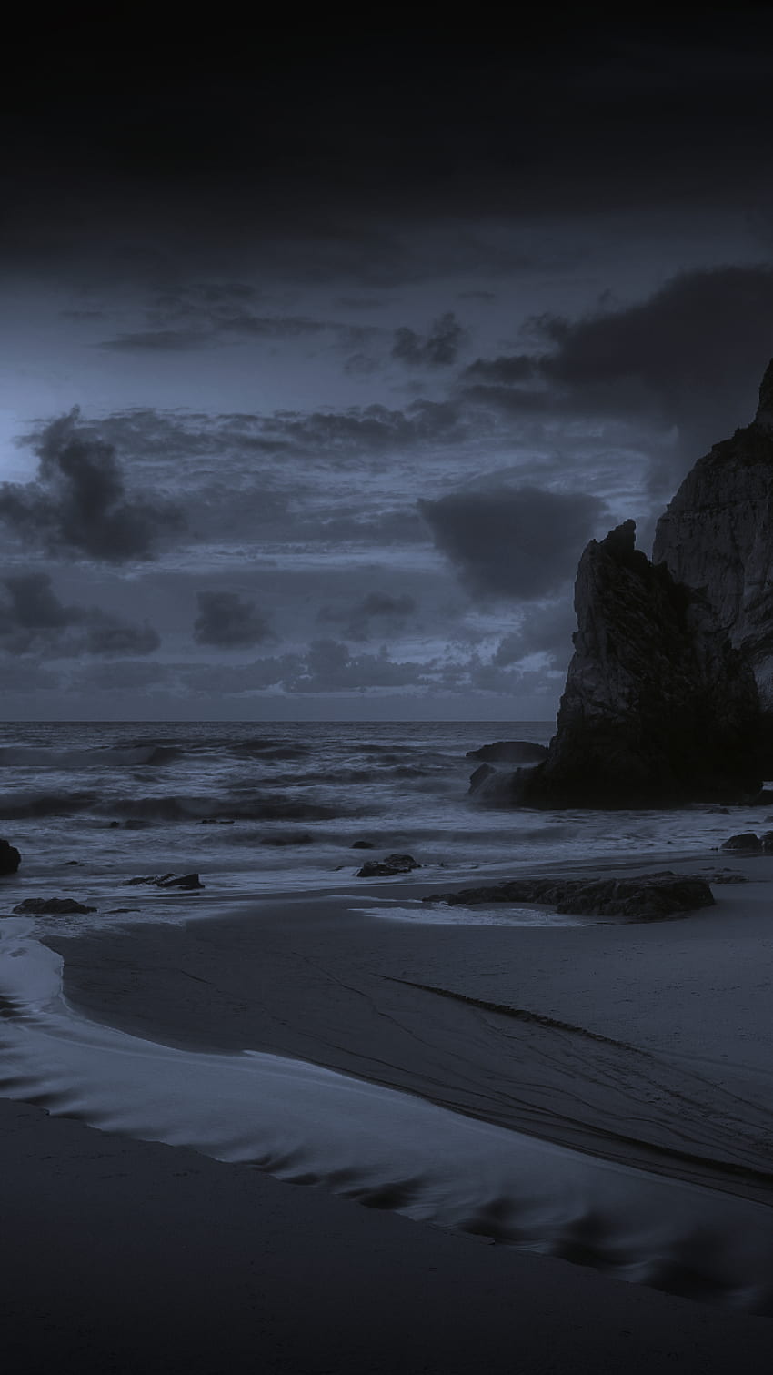 Ciemny iPhone na plaży, ciemne fale Tapeta na telefon HD
