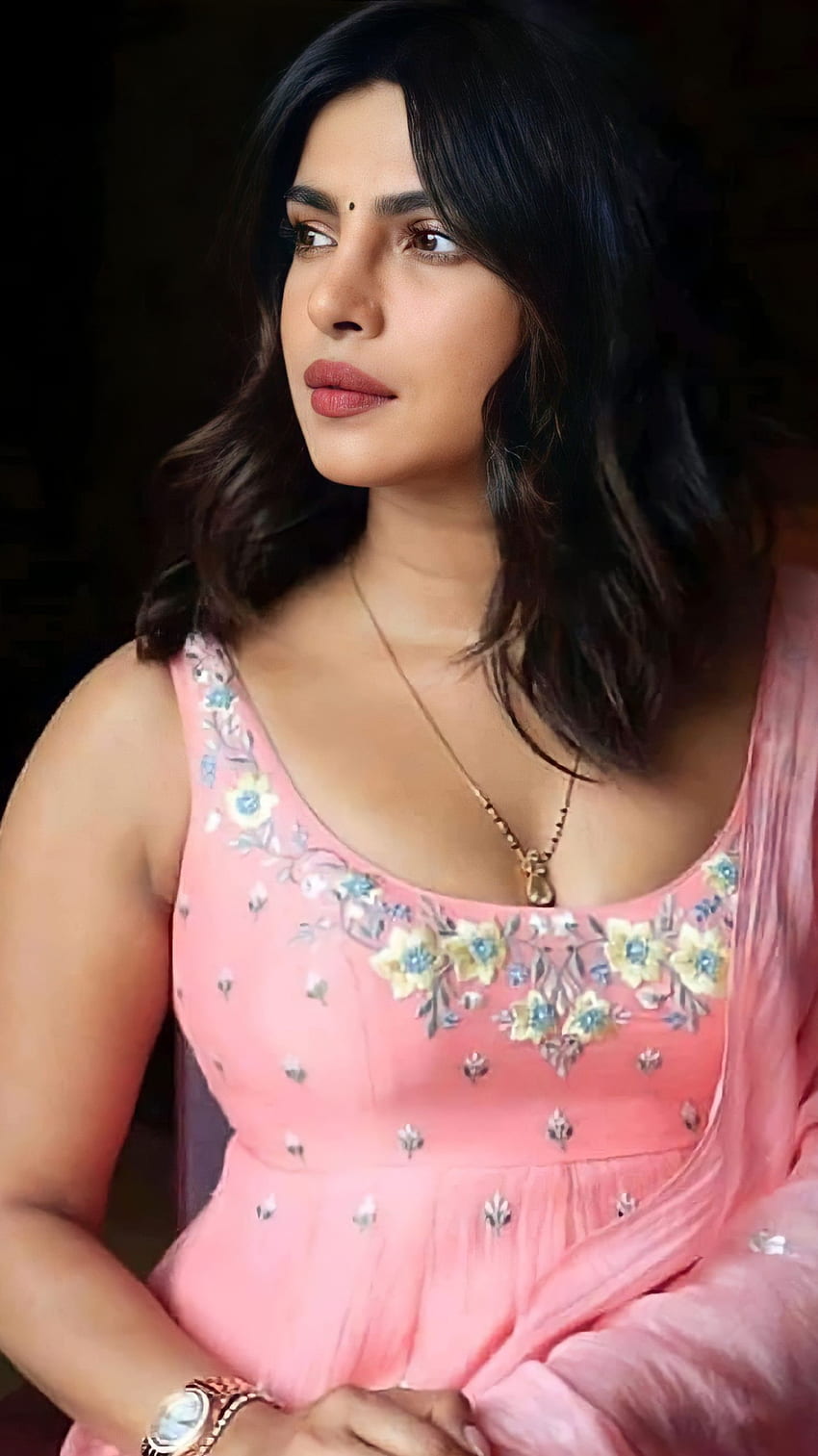 Priyanka Chopra, aktorka bollywoodzka, piękna sari Tapeta na telefon HD