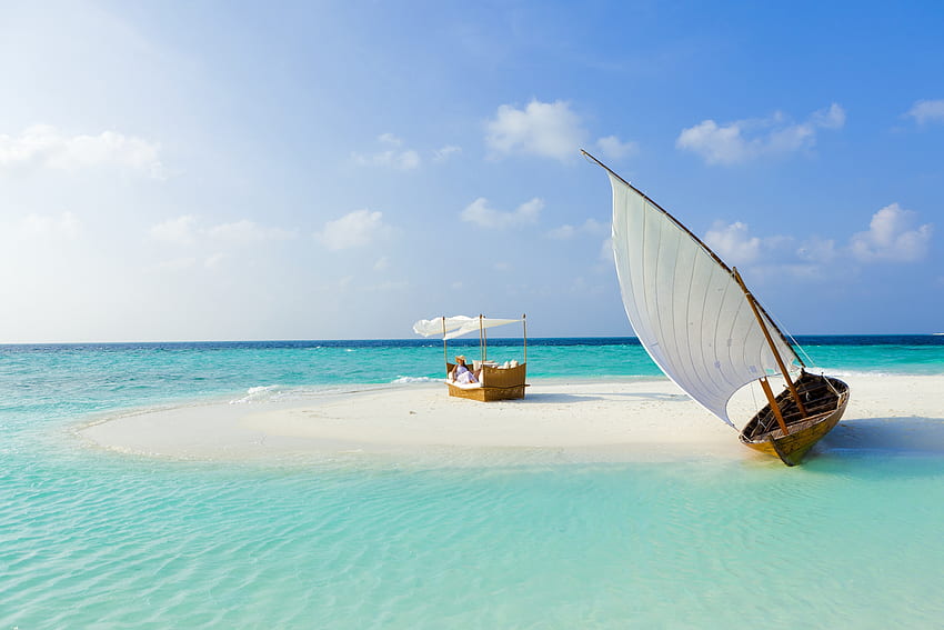 Море, природа, плаж, пясък, лято, лодка, тропици, остров, Малдиви HD тапет