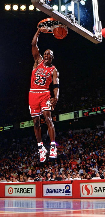 Michael Jordan flying wallpaper  Michael jordan pictures Michael jordan  dunking Michael jordan art