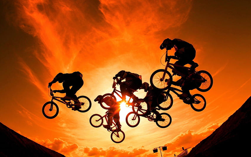 esportes, pôr do sol, céu, sol, ciclistas papel de parede HD