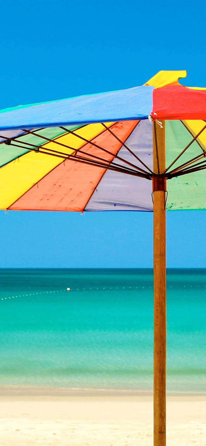 Parasol, kolory tęczy, plaża, morze IPhone 11 XR , tło, , tęczowa plaża Tapeta na telefon HD