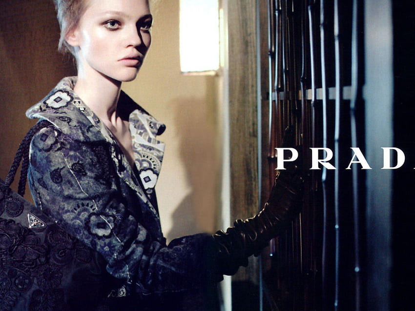 Prada fashion, Designer Clothes HD wallpaper | Pxfuel