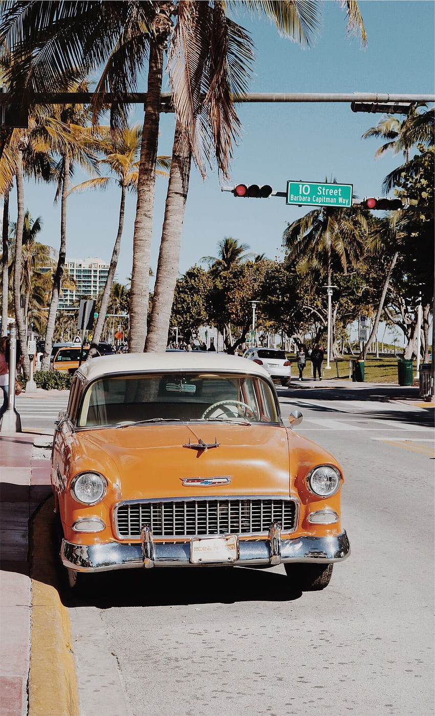 Vintage Car Miami. Aesthetic vintage, Beach aesthetic, Aesthetic collage, Cute Vintage Beach HD phone wallpaper