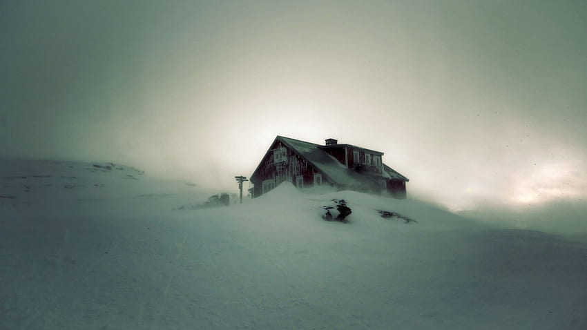cabana isolada na encosta de uma montanha em uma nevasca, inverno, nevasca, declive, cabine, montanha papel de parede HD