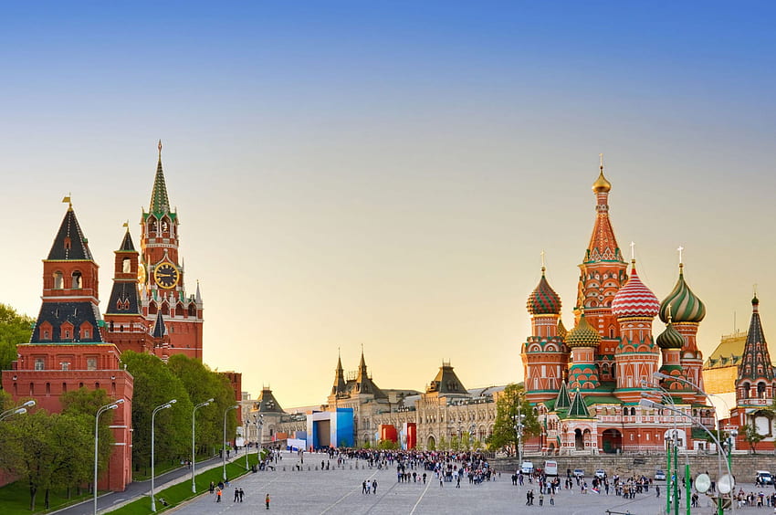 La plaza roja de moscú, rusia, recorre la ciudad [] para su, móvil y tableta. Explora Rusia. Sitios rusos, de pintura rusa, de bandera rusa fondo de pantalla