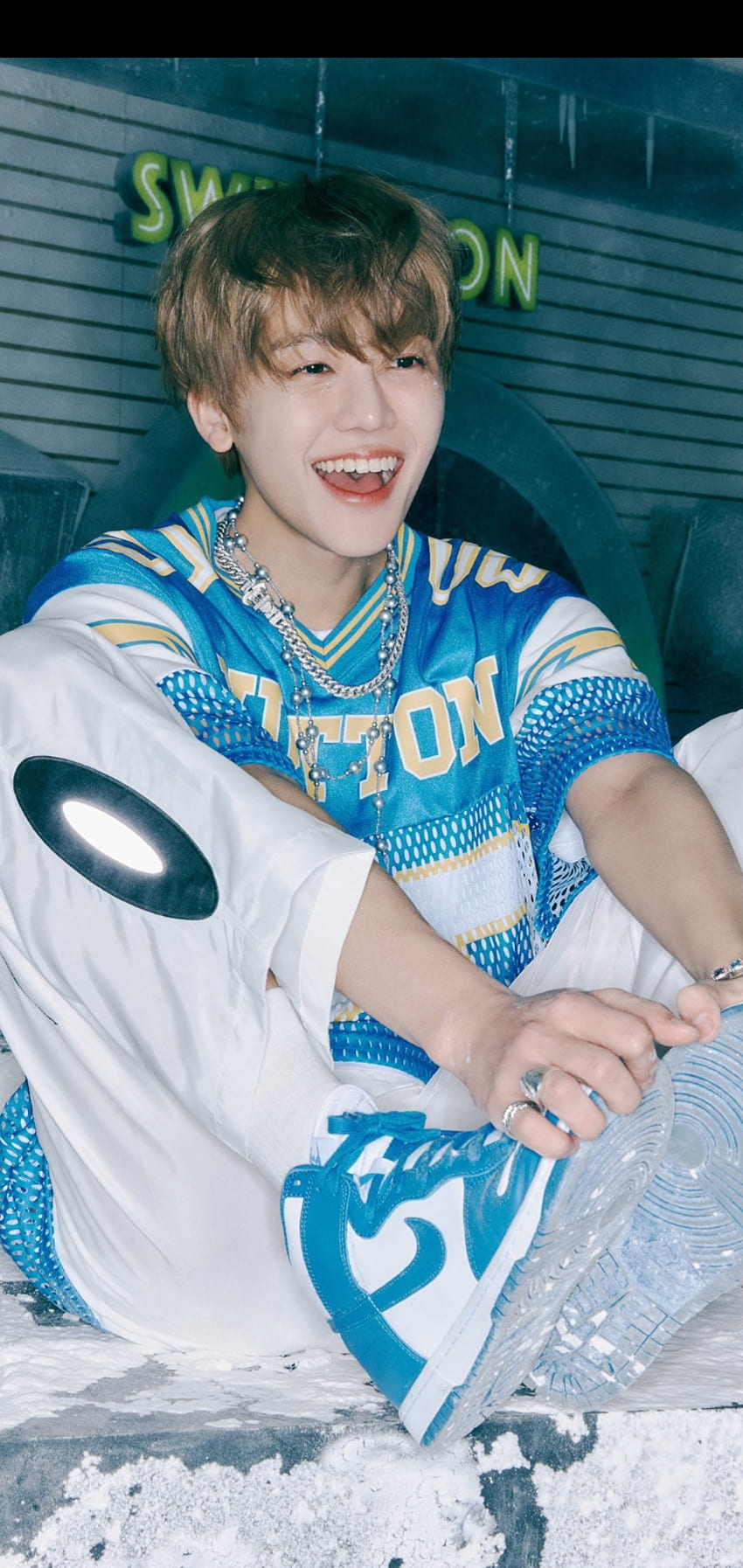 Jaemin, blue, white, nctdream, cute, nct, smile HD phone wallpaper