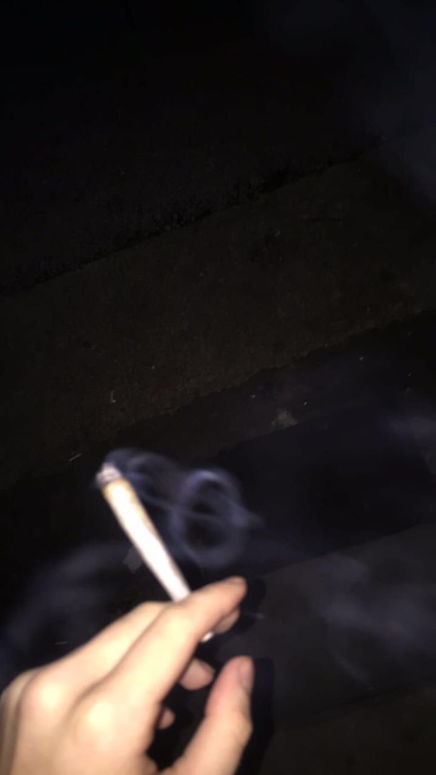 Zigarettenästhetik, ästhetisches Rauchen HD-Handy-Hintergrundbild
