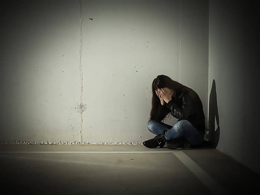 Untuk Remaja Putri, Fungsi Otak Dapat Mempengaruhi Bagaimana Peristiwa Kehidupan Mempengaruhi Depresi Wallpaper HD