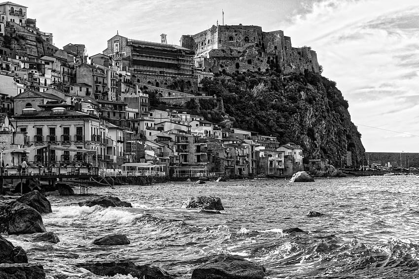 Scilla Calabria Sea Monochrome - ความละเอียด: วอลล์เปเปอร์ HD