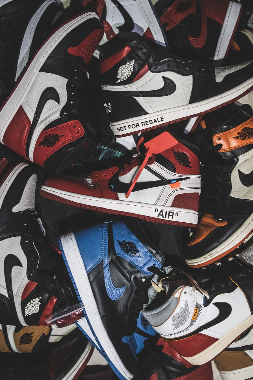 Air Jordan 1. Baskets , Chaussures Jordan , Nike, Air Jordan Retro Fond d'écran de téléphone HD