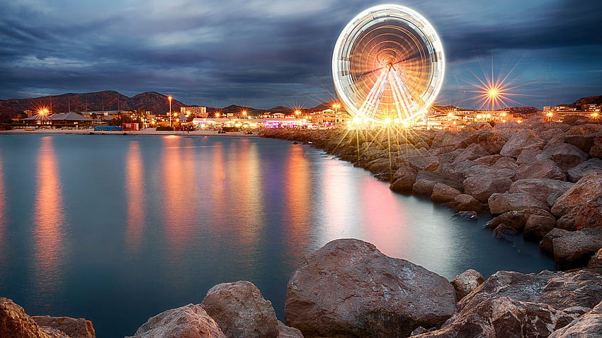Ferris wheel in Old Port, summer evening in Marseille, France HD wallpaper