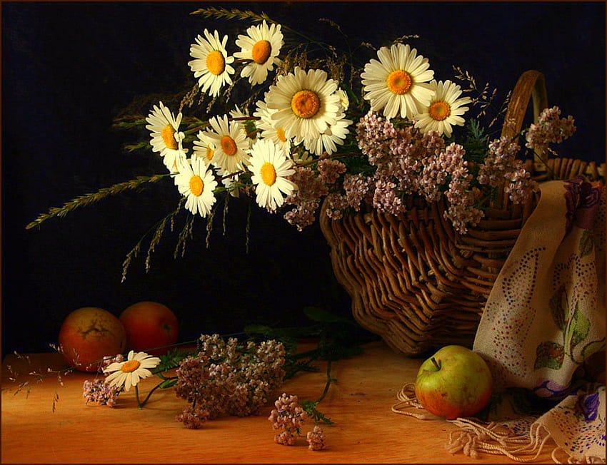 Margherita Primavera, cestino, natura morta, mele, fiori, sciarpa, margherite Sfondo HD