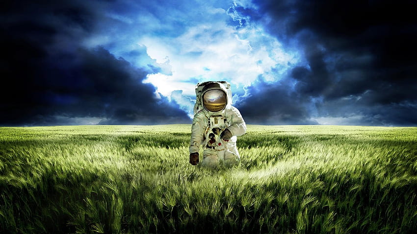 Astronaute buvant de la bière Carlsberg Lune. t, bière de l'espace Fond d'écran HD
