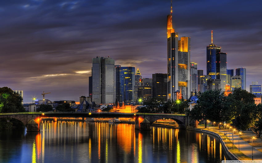 Frankfurt, Deutschland ❤ für Ultra TV HD-Hintergrundbild