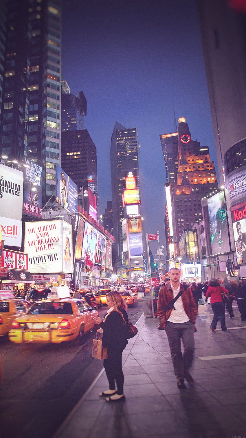 iPhone7 . new york street night city vignette, City Street at Night HD phone wallpaper