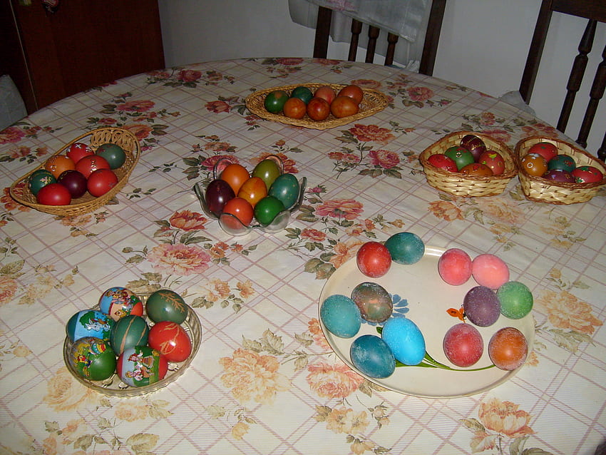 イースターエッグ、卵、テーブル、グラフィック、色、色、卵、食べ物、休日、ブルガリア、 高画質の壁紙