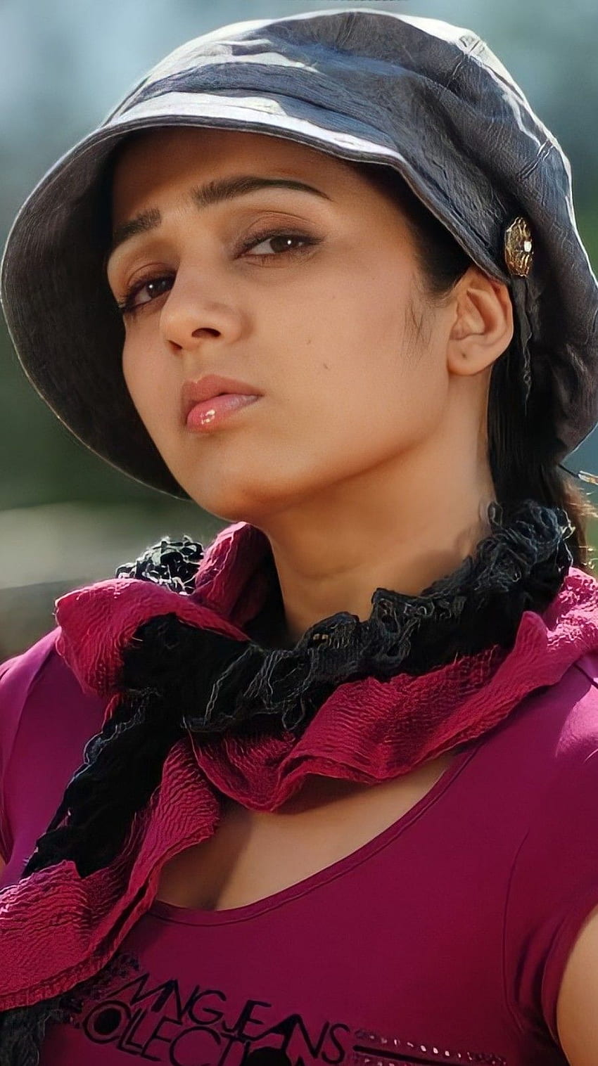 Charmi Kaur, actrice télougou Fond d'écran de téléphone HD