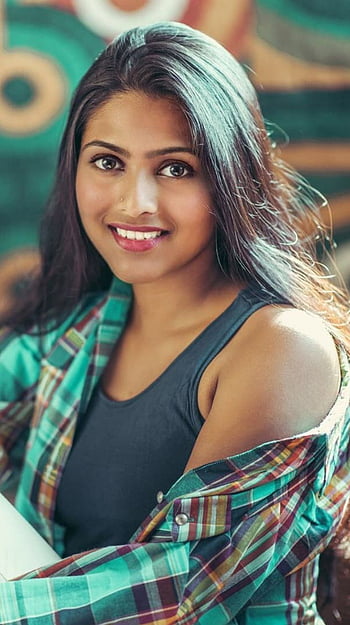 Praneetha by usmanzaffer786 HD phone wallpaper | Pxfuel