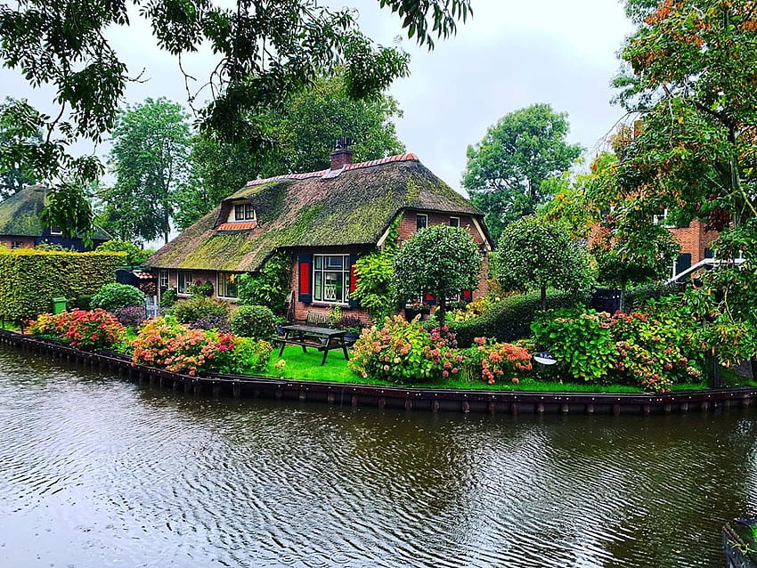 10 najlepszych rzeczy do zrobienia w Giethoorn, Holandia. Wędruj i życz Tapeta HD