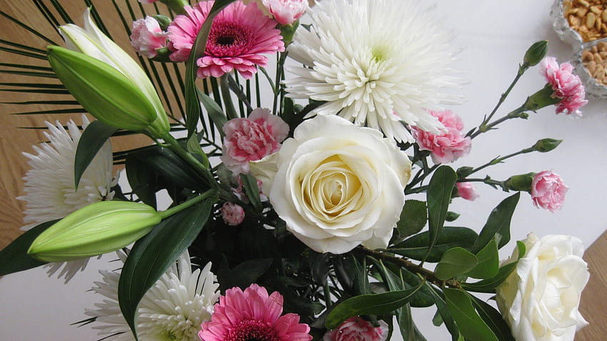 Bellissimo bouquet, aster, bouquet, rose, natura, fiori, gerbera Sfondo HD