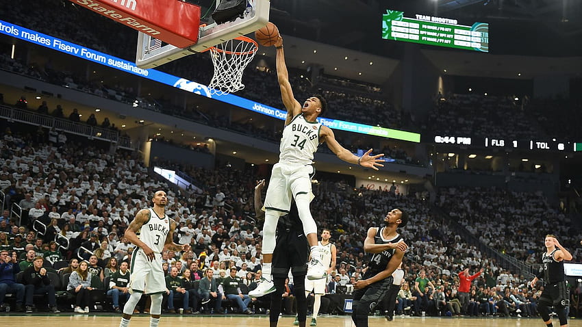 Giannis Antetokounmpo takes off for incredible dunk during Milwaukee Bucks Game 1 victory over Detroit Pistons. NBA News, Giannis Dunking HD wallpaper