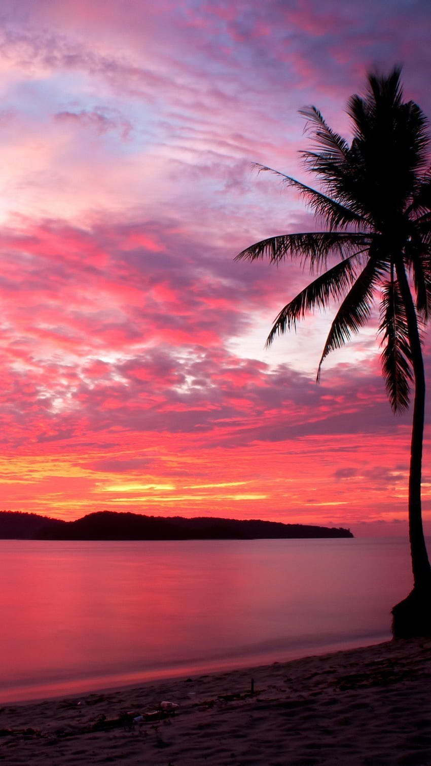 Coucher de soleil esthétique sur la plage, coucher de soleil sur la plage rose Fond d'écran de téléphone HD