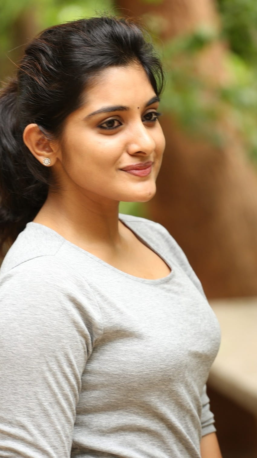 Nivetha Thomas, Tamil, Actress HD phone wallpaper
