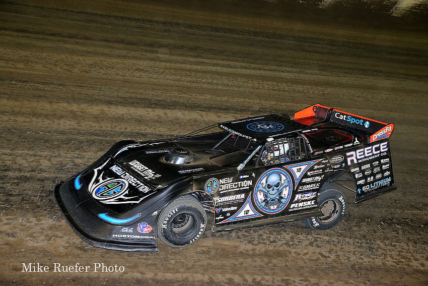 Scott Bloomquist is expected to undergo shoulder surgery this week; Pulls himself from seat HD wallpaper