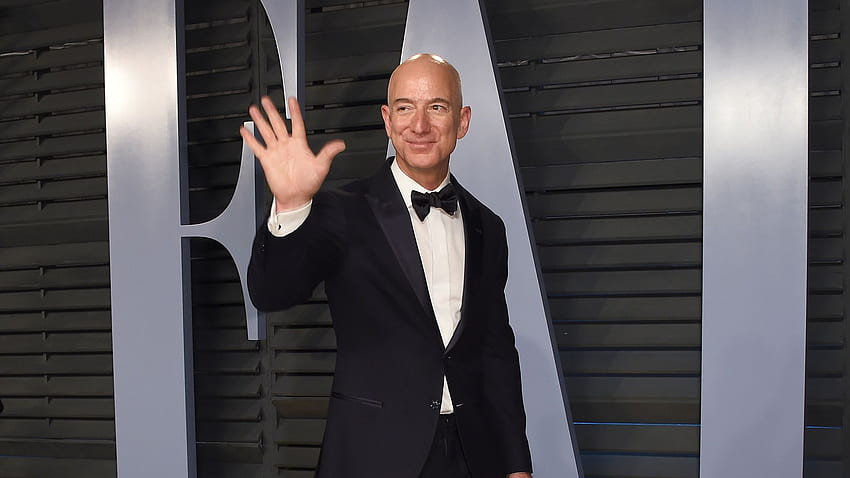 Jeff Bezos en tête de la liste annuelle des milliardaires de Forbes Fond d'écran HD