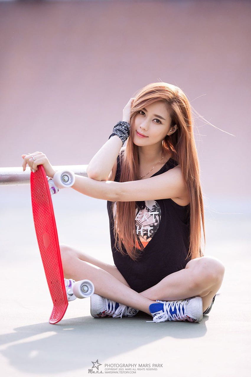 The Best Cute & Beautiful hot of Kim Ha Yul with Skates Full, Skater Girl  HD phone wallpaper | Pxfuel
