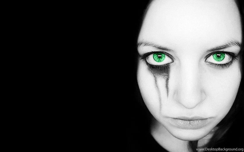 Gothic Girl With Green Eyes Dark Gothic Background, Green and Black Gothic HD wallpaper