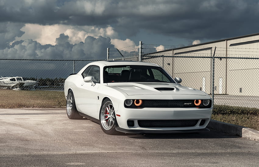 Dodge Charger hellcat, white muscle car HD wallpaper