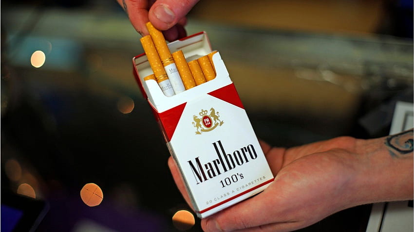 Le fabricant de cigarettes Marlboro investit 12,8 milliards de dollars dans une start-up de cigarettes électroniques Juul Fond d'écran HD