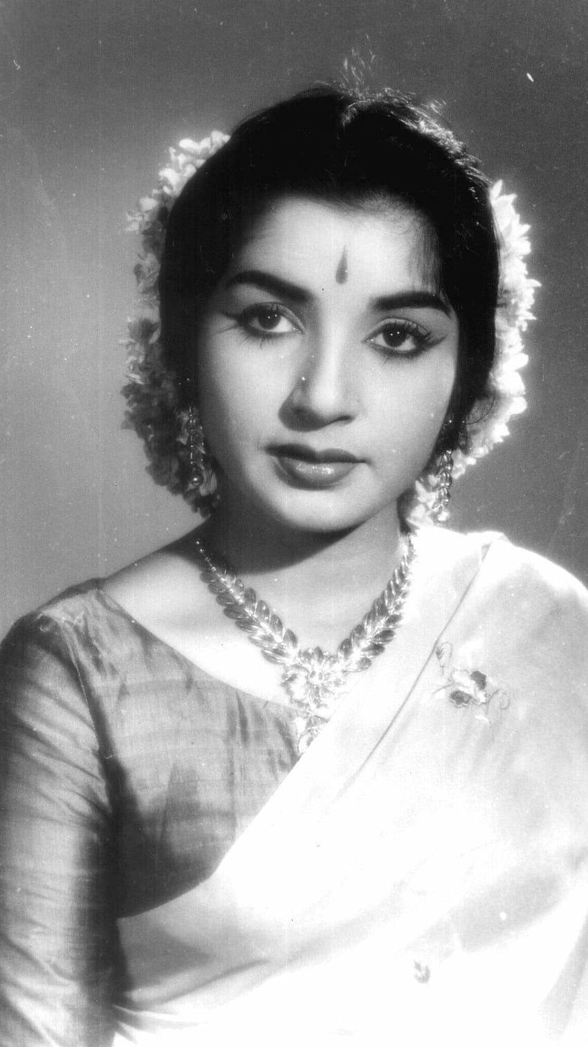 Jayalalithaa, politician, actress HD phone wallpaper