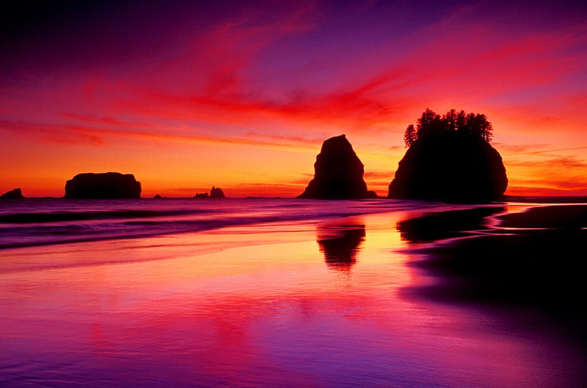Beach Sunset, amarillo, arena, cielo, colores, negro, naturaleza, rocas, playa, púrpura, rosa, puesta de sol, sombra fondo de pantalla