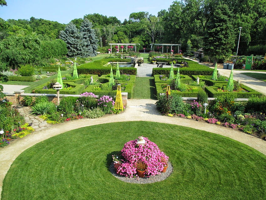 French Formal Rose Garden - Rotary Botanical Gardens HD wallpaper