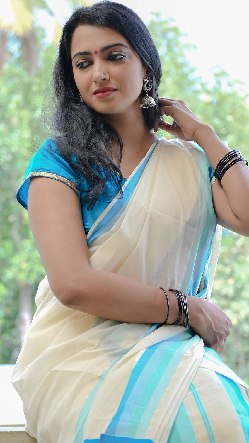 Sajan mala, actress, saree lover HD phone wallpaper