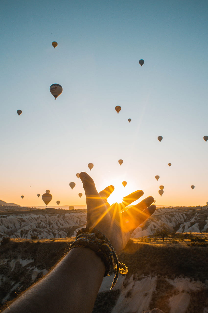 Mountains, Sun, Dawn, Balloons, Hand HD phone wallpaper