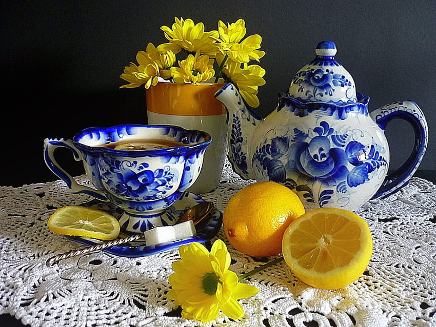 อรุณสวัสดิ์ สีฟ้า คำเชิญ ตอนเช้า สี ชา สวย ถ้วย หุ่นนิ่ง มะนาว สีเหลือง ดอกไม้ เครื่องเคลือบดินเผา กาน้ำชา วอลล์เปเปอร์ HD