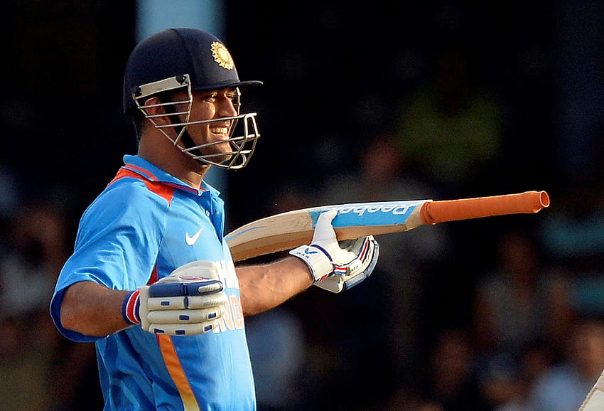 MS Dhoni Indian Captain Smilie в Ground Worldcup 2015 по крикет, Dhoni 3D HD тапет