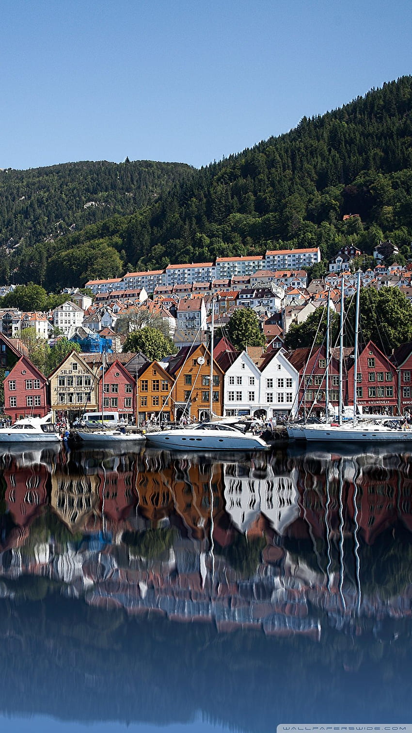 Bryggen Old Wharf & Traditional Wooden Buildings, Bergen, Norway HD phone wallpaper