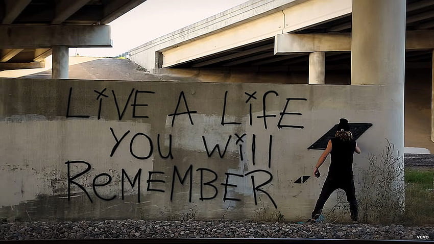 LIVE A LIFE YOU WILL REMEMBER HD wallpaper