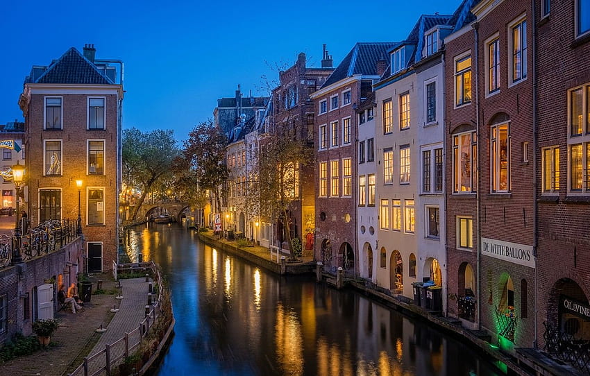 building, home, channel, Netherlands, night city, promenade, Netherlands, Utrecht, Utrecht, Old Canal, Centre, The Oudegracht Canal, The old canal for , section город HD wallpaper