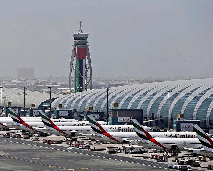 Dubai airport remains world's No. 1 for international travel HD wallpaper