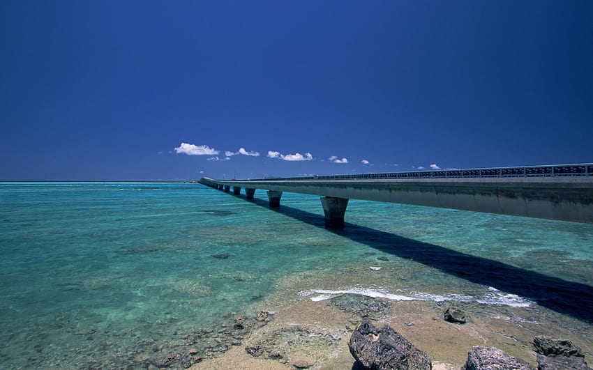 日本沖縄島のビーチ - 沖縄の観光客 高画質の壁紙