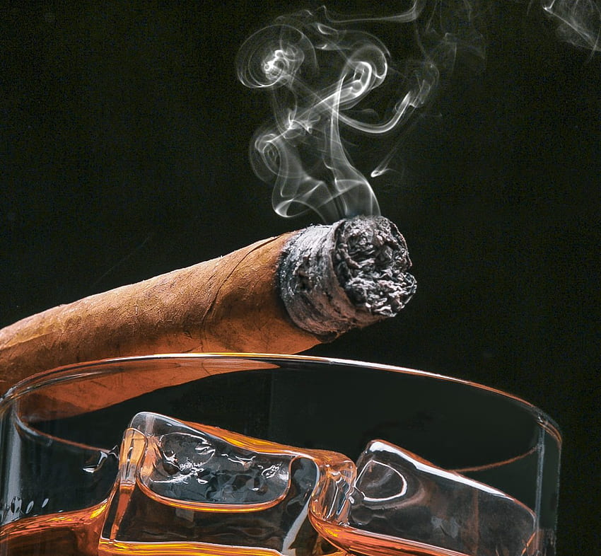 CA Report: 10 Most Aromatic Cigars You Don't Want to Miss, Cigar Smoking HD wallpaper