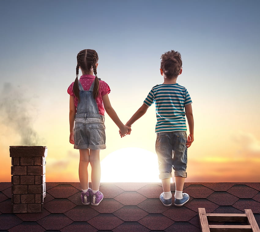 Waiting the sunrise together, roof, children, boy, couple, girl, sunrise, copil, together HD wallpaper