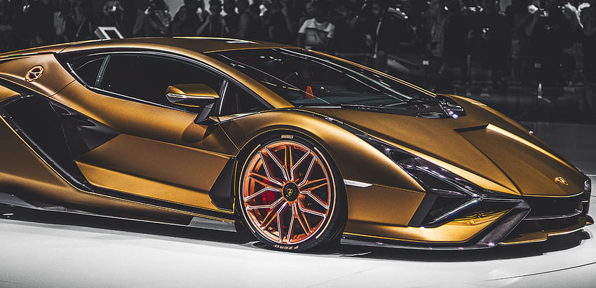 Lamborghini : [HQ], Gold Ferrari HD wallpaper